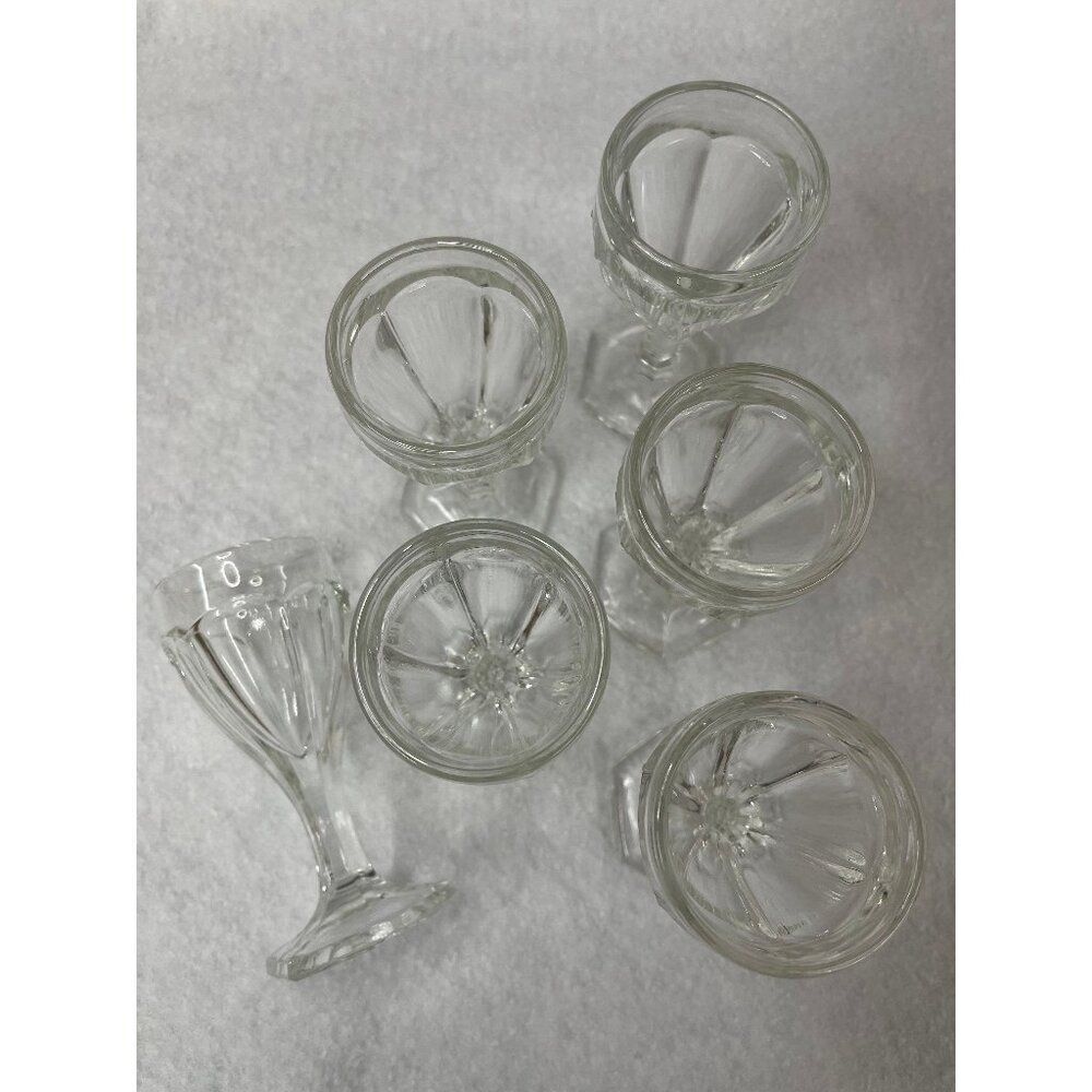 Vintage 6‎ Piece Sherry Glasses